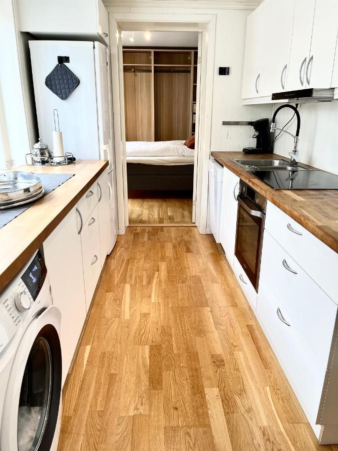 Ferienwohnung Fin Leilighet, Midt I Hjertet Av Kristiansund. Exterior foto